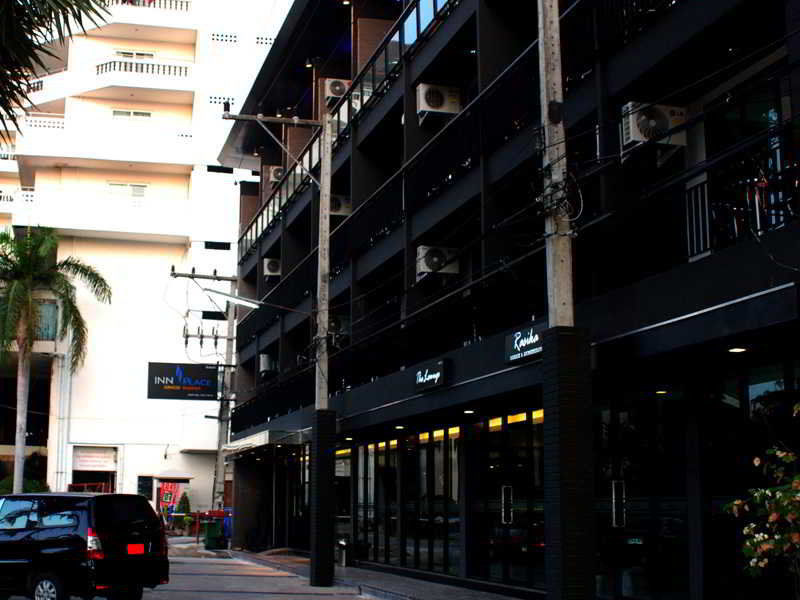 Inn Place Serviced Residence Pattaya Exterior photo